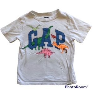 3/$20 Gap tee
